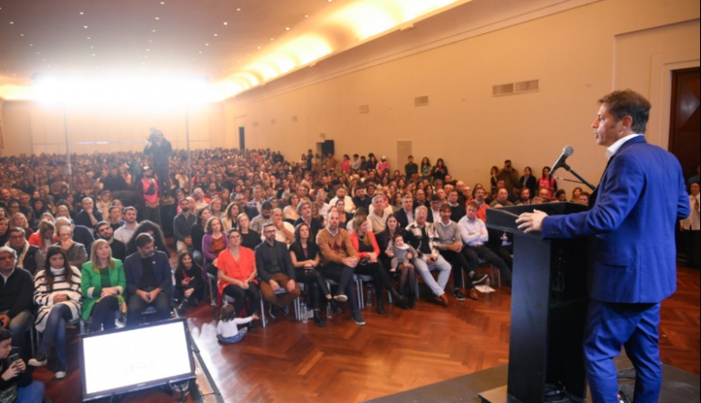 Para Kicillof, “las prestaciones de salud no pueden ser vistas como una mercancía”