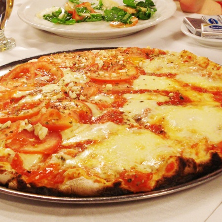 El primer Mundial de la Pizza y la Empanada llega a Argentina
