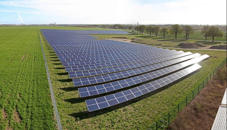 YPF y la UNLP se unen para gestionar un Parque Solar Universitario