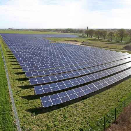 YPF y la UNLP se unen para gestionar un Parque Solar Universitario