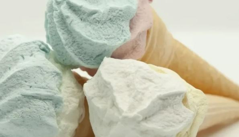 La Anmat prohibió la venta de una popular golosina y productos keto y veganos
