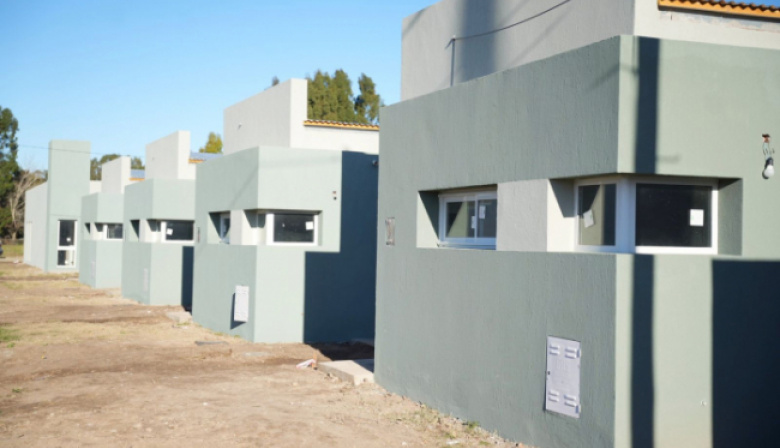 La Provincia sorteó viviendas en Ayacucho