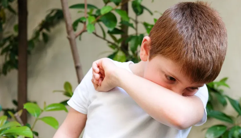 Emiten alerta epidemiológica por la suba de casos de tos convulsa