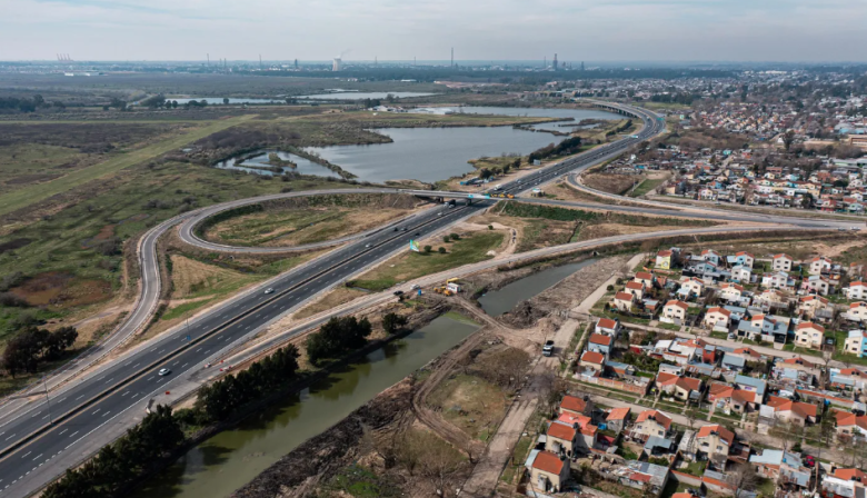 La autopista Buenos Aires–La Plata sumará un cuarto carril en el tramo más transitado