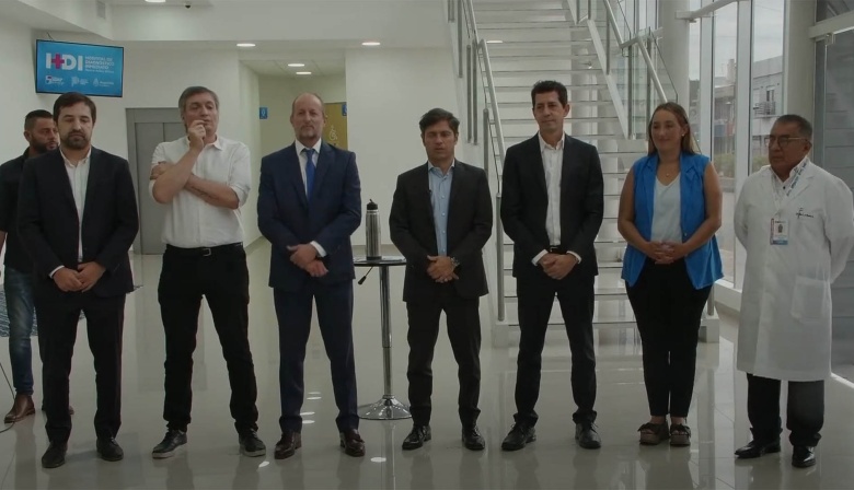 Kicillof, De Pedro, Katopodis, Máximo Kirchner e Insaurralde inauguraron hospital en Lomas