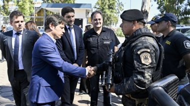 Kicillof y Pullaro firmaron un convenio de asistencia recíproca en materia de seguridad