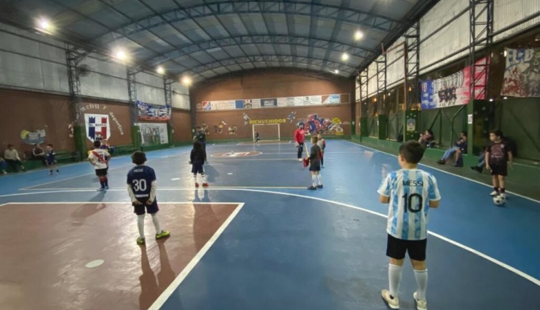 Quitan subsidios de energía a “clubes de elite” y los de barrio deberán reempadronarse