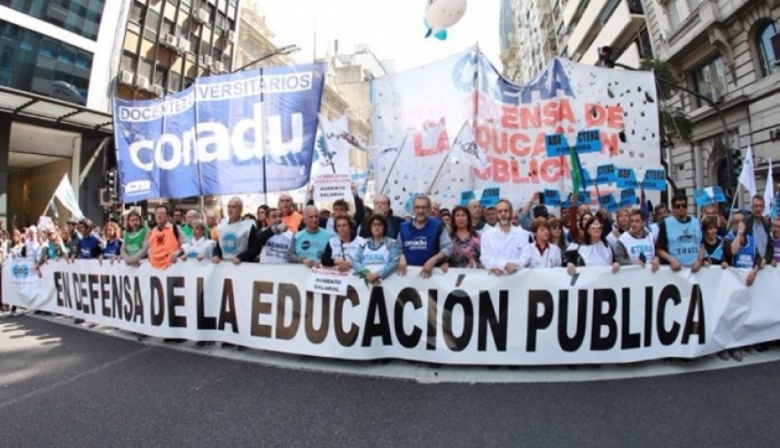 Arrancó el paro universitario de 48 horas y convocan a una marcha federal