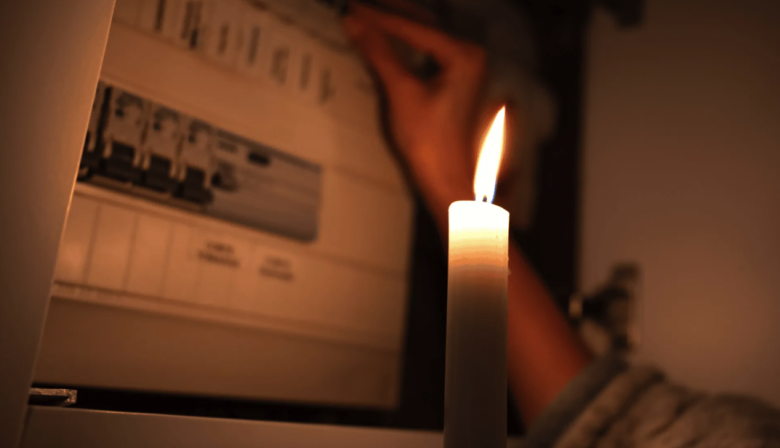 Cortes masivos de luz en el AMBA y La Plata en plena ola polar: más de 100.000 usuarios sin servicio