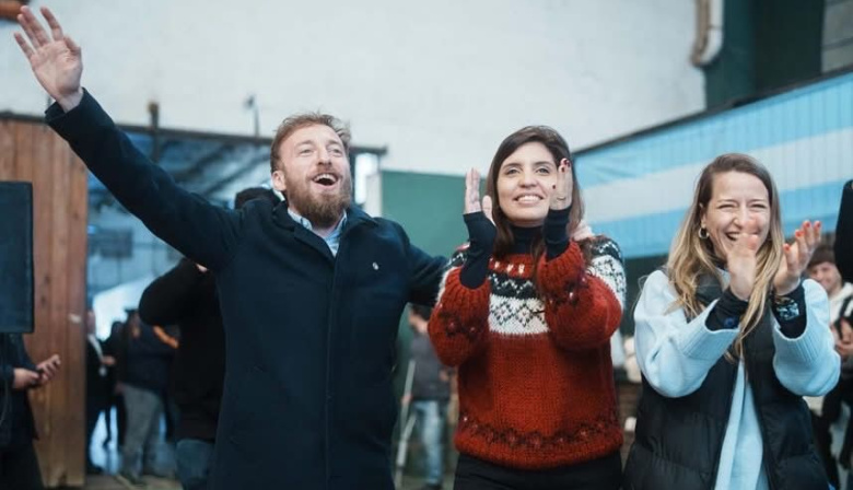 Federico Otermín y Sol Tischik encabezaron el encuentro “La Fuerza de los Jubilados en Comunidad”