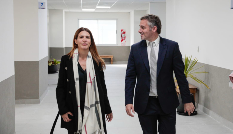 Achával inauguró junto a Soledad Peralta la Secundaria N°36 de Del Viso