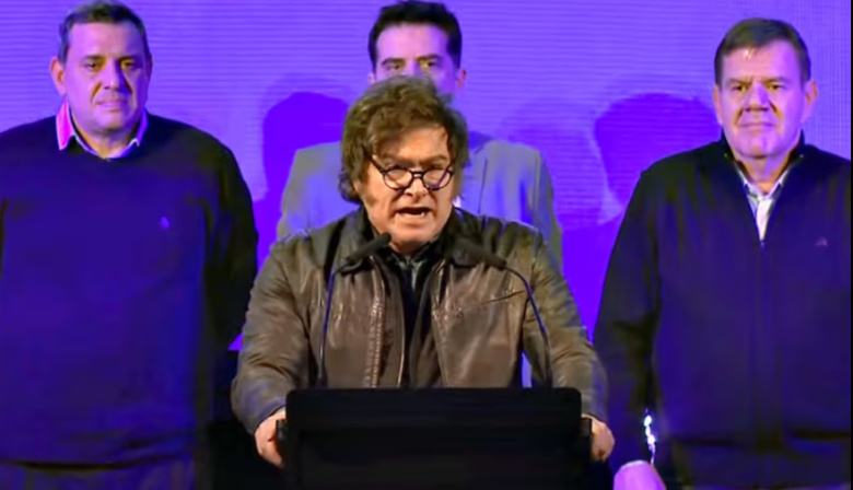 Javier Milei volvió a insultar a Axel Kicillof en un encendido discurso en La Plata