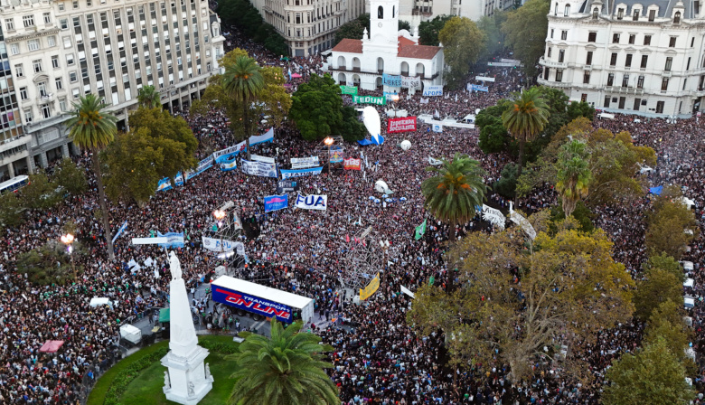 Universidades convocan a una nueva Marcha Federal tras el veto de Milei