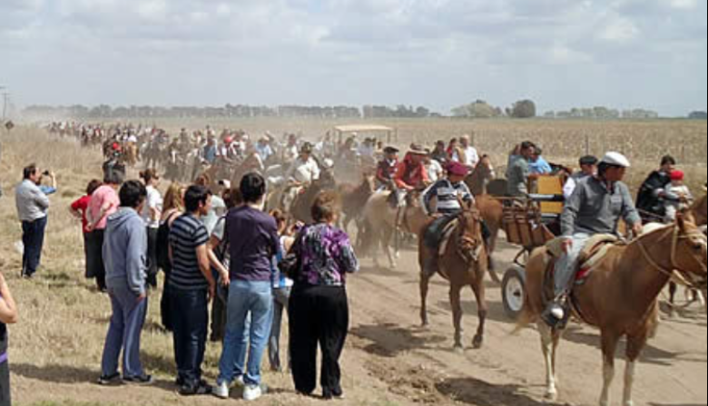 La Cabalgata Cándido Mansilla celebra su 15° edición en Rivadavia