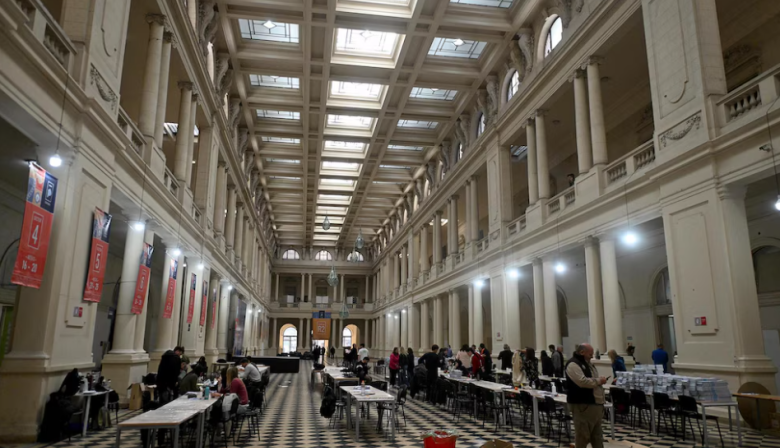 La Junta Electoral comenzó el escrutinio definitivo en la Provincia de Buenos Aires