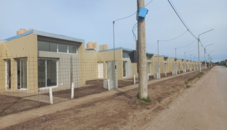 Avanza la construcción de viviendas en Coronel Dorrego