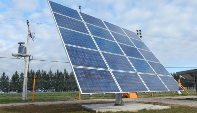 La Provincia construirá cinco nuevos parques solares en el interior bonaerense