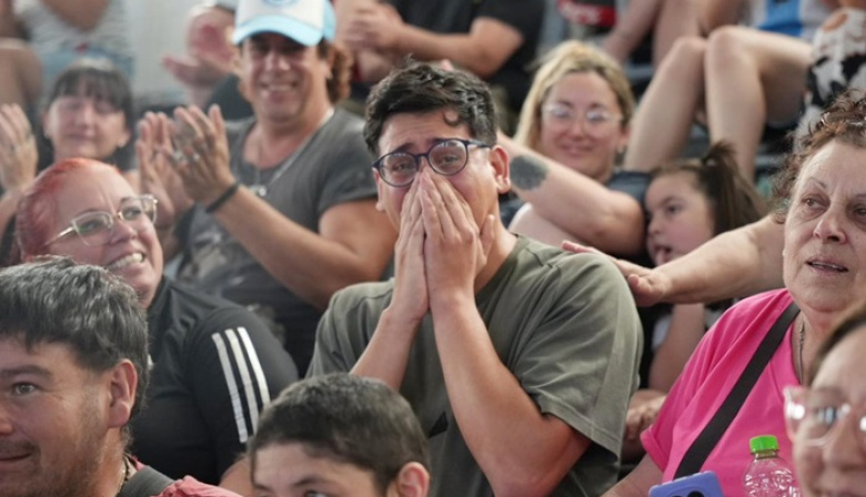 Se sortearon viviendas de la Provincia en Monte Hermoso