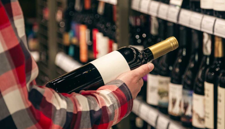 Extienden el horario de venta de alcohol en la Provincia