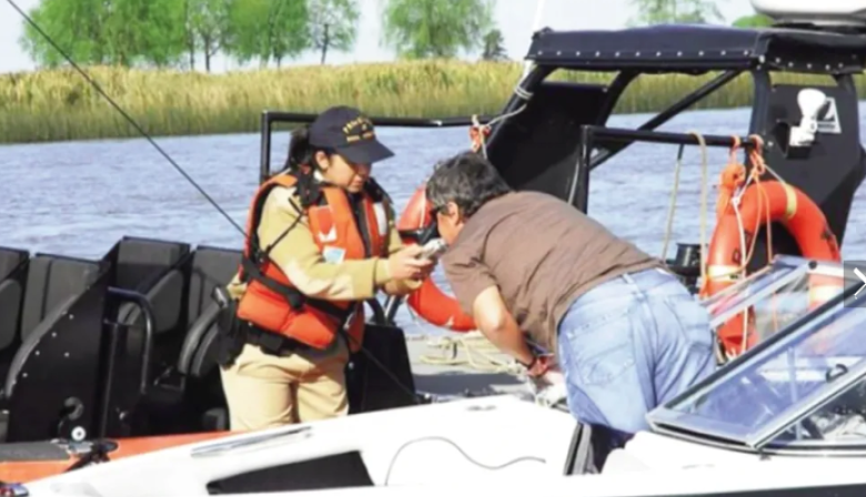 Refuerzan los controles de alcoholemia en lanchas y motos de agua en el río Paraná