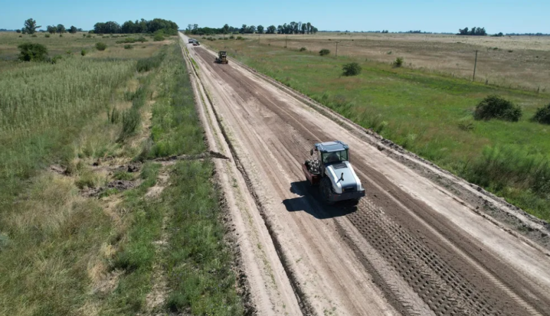 La Provincia finaliza obras en la Ruta 20 y mejora la conectividad rural