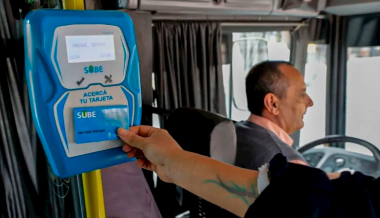 Desde el viernes suben las tarifas de colectivos que circulan en la provincia