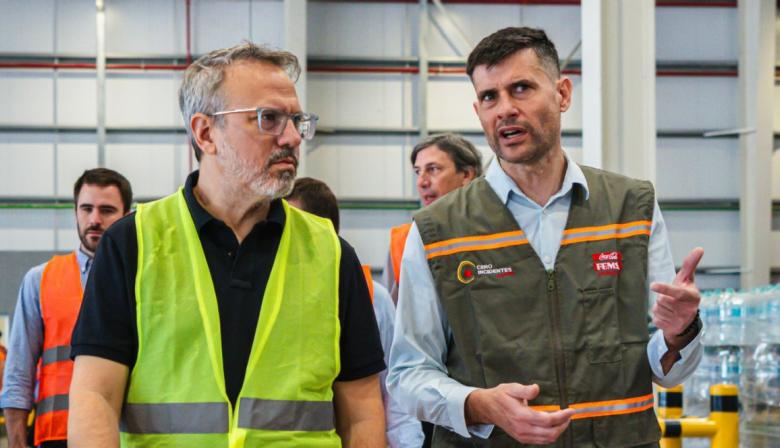 Tras criticar las testimoniales, Diego Valenzuela se tomó licencia como senador