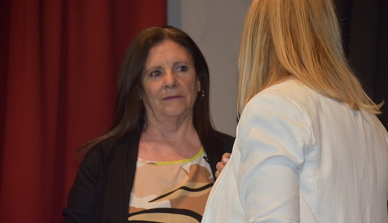 La Libertad Avanza de Olavarría se fracturó y expulsó a la concejal Adela Casamayor