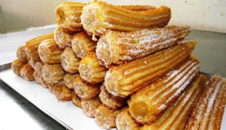 Puán se endulza: Villa Iris recibe la 14° Fiesta del Churro con shows y feria