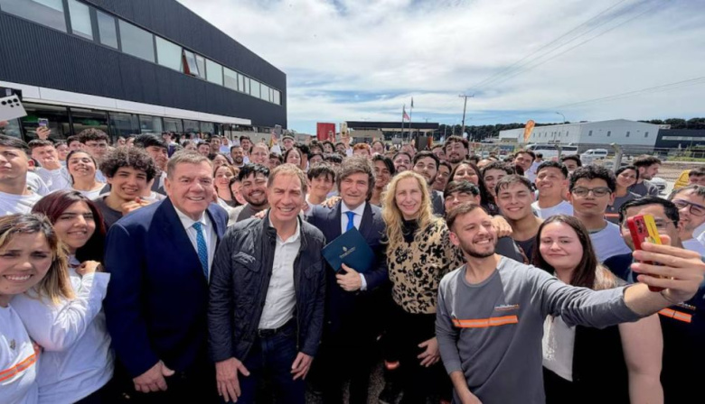 Milei retoma la agenda local y visita Mar del Plata en su “Tour de la Gratitud”