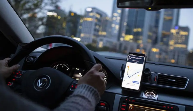 Uber avanza sobre ciudades intermedias y reaviva el conflicto con municipios bonaerenses