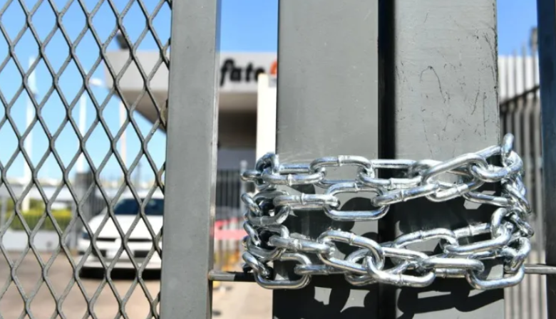 Alerta en la industria: advierten que el cierre de Fate puede ser el primero de una cadena de quiebras