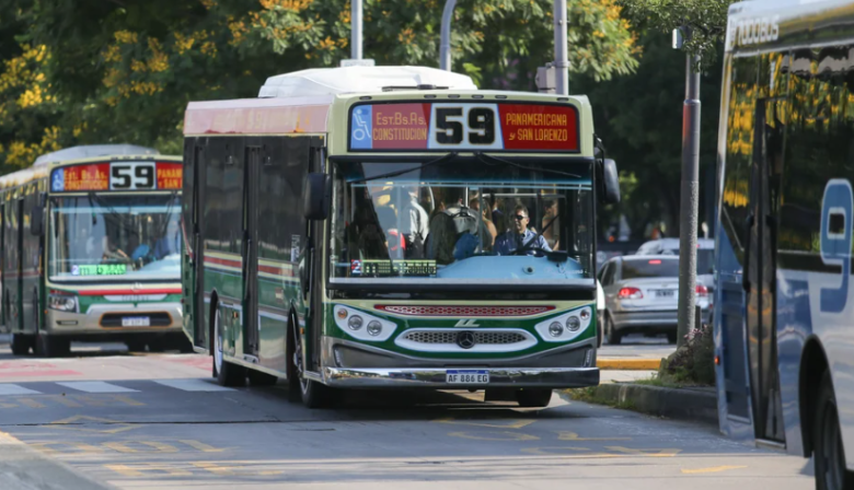 El Gobierno actualizó subsidios y costos del transporte en el AMBA para cubrir la suba salarial de choferes