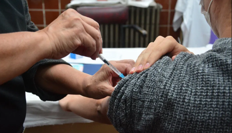 La Provincia acusó a Nación de no entregar las vacunas contra la gripe