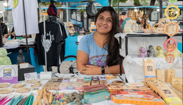 Lanús vuelve a llenar sus plazas con ferias de artesanías, comida y emprendedores