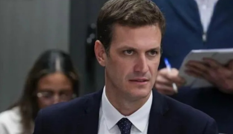 Un diputado y un rifle: el polémico pedido en el Congreso que genera debate