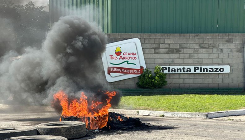 Granja Tres Arroyos suspende a 200 trabajadores en Pilar por 180 días