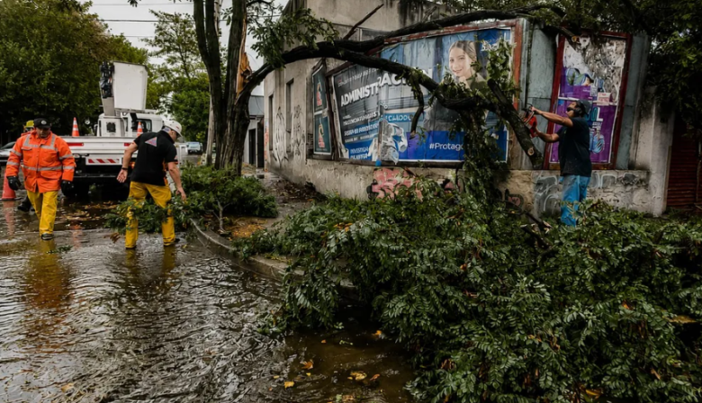 Temporal en la costa bonaerense: alertas y clases suspendidas