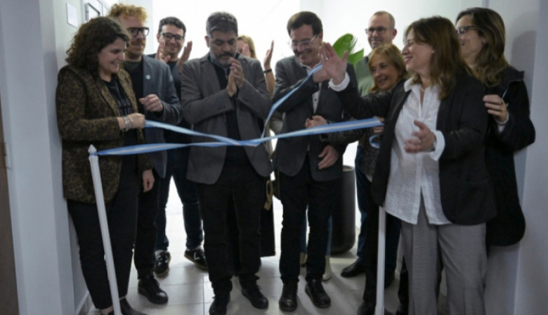 Coronel Dorrego inauguró su nuevo centro universitario junto a la Provincia