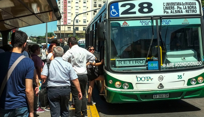 Nación habilitó aumentos en colectivos y trenes del AMBA desde el 18 de mayo