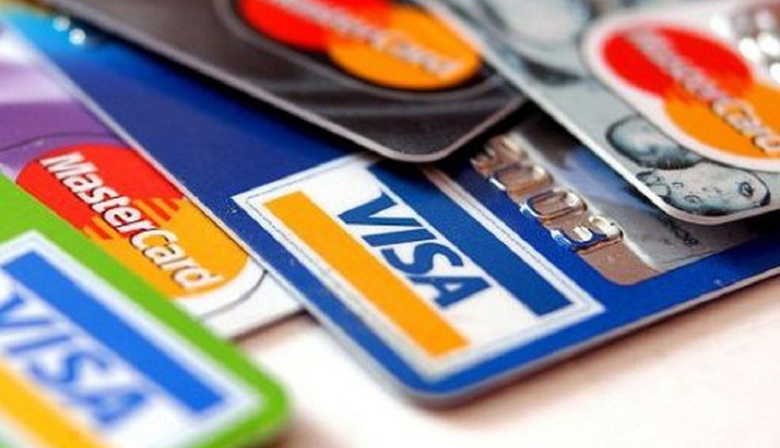 La Libertad Avanza va contra el impuesto a las tarjetas de crédito