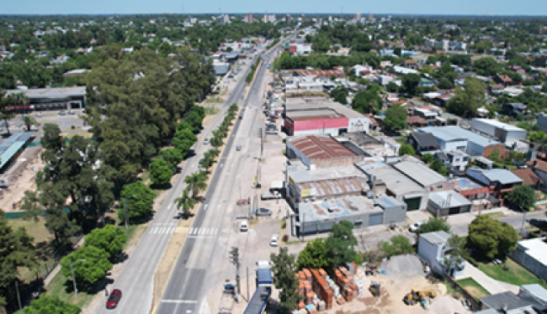 Pilar: avanza una obra sobre la Ruta Provincial 8 para mejorar la circulación