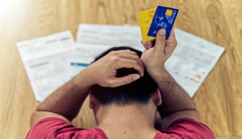 Más de 5 millones de argentinos no pueden pagar sus deudas a tiempo