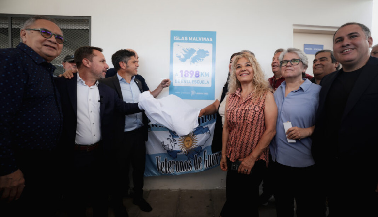 La Provincia instalará carteles con la distancia a Malvinas en edificios y parques