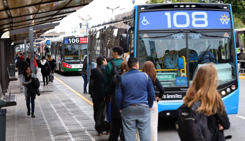 Rige un nuevo aumento en trenes y colectivos del AMBA: cuánto cuesta viajar