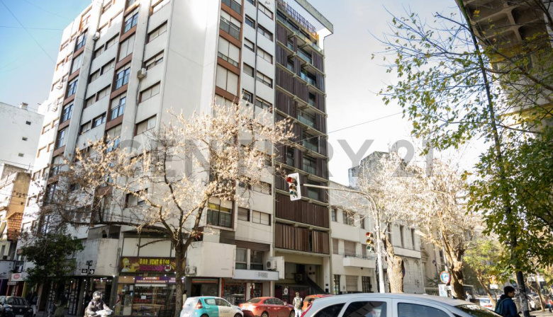 Una franquicia inmobiliaria bajo la lupa: entre el escándalo SIRA, fraudes eléctricos y la sombra judicial de sus clientes