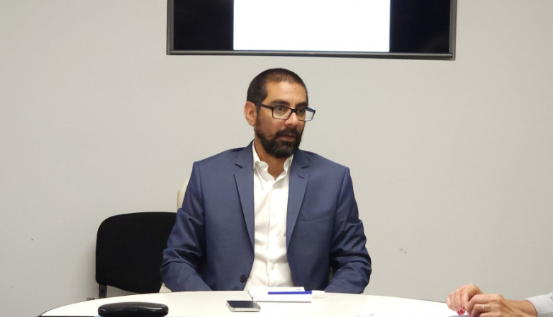 Coronel Rosales prorrogó por otros seis meses el congelamiento de los sueldos de la planta política