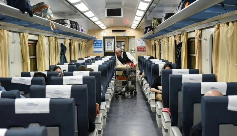 José C. Paz tiene un tren premium a Retiro: cuánto cuesta y qué comodidades ofrece