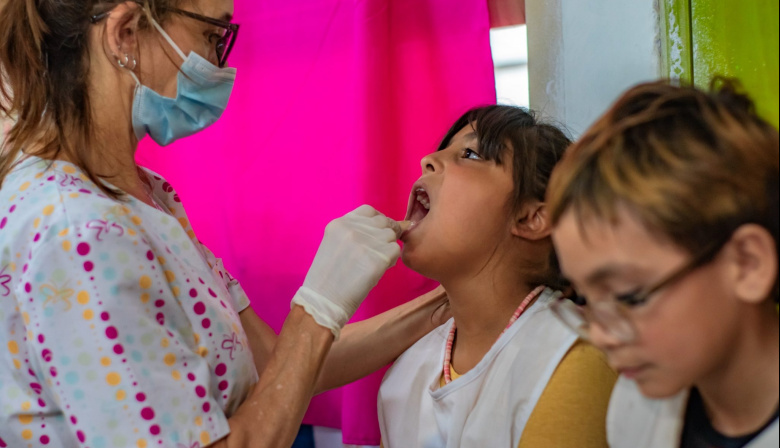 Más de 1.100 estudiantes de La Costa recibieron controles de salud en sus escuelas