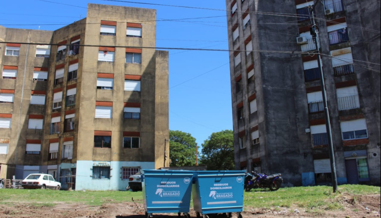 Bragado: investigan a un hombre por arrojar un perro desde un sexto piso y matarlo